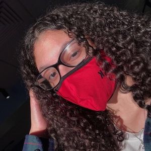 Meet your Posher, Aliya